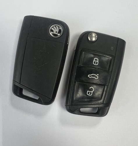 Genuine skoda button remote - genuine,