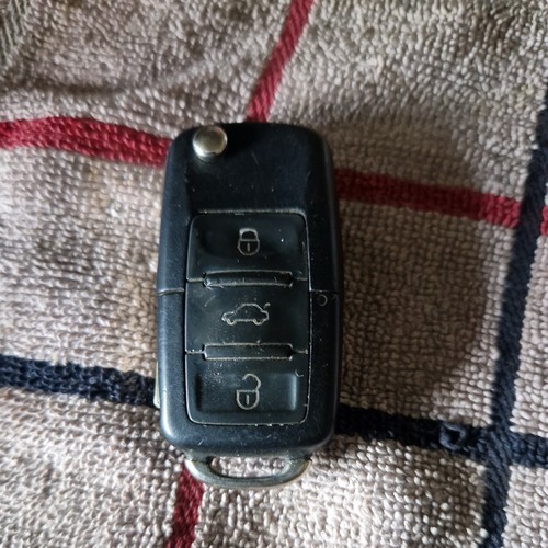 Skoda button remote flip - remote,