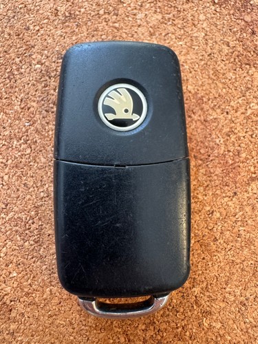 Skoda button remote flip - remote,