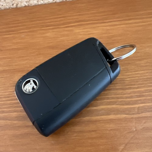 Genuine skoda button remote - skoda,