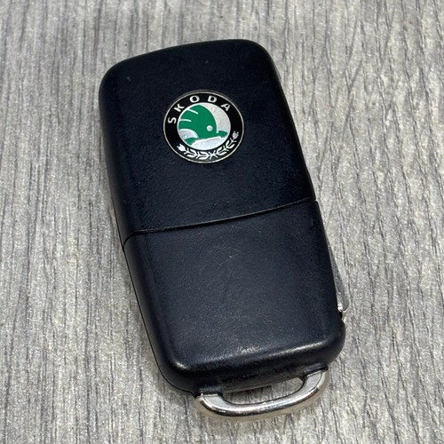 Skoda button remote - skoda, key