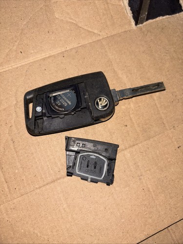 Genuine skoda button remote - 3,
