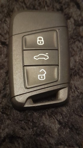Skoda button remote flip - skoda,